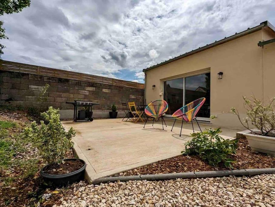 Logement De Plain-Pied Avec Jardin, Terrasse Gurgy Esterno foto