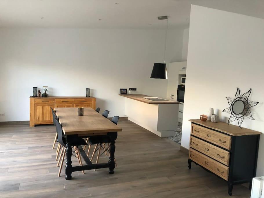 Logement De Plain-Pied Avec Jardin, Terrasse Gurgy Esterno foto